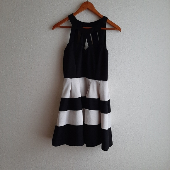 black and white strappy dress